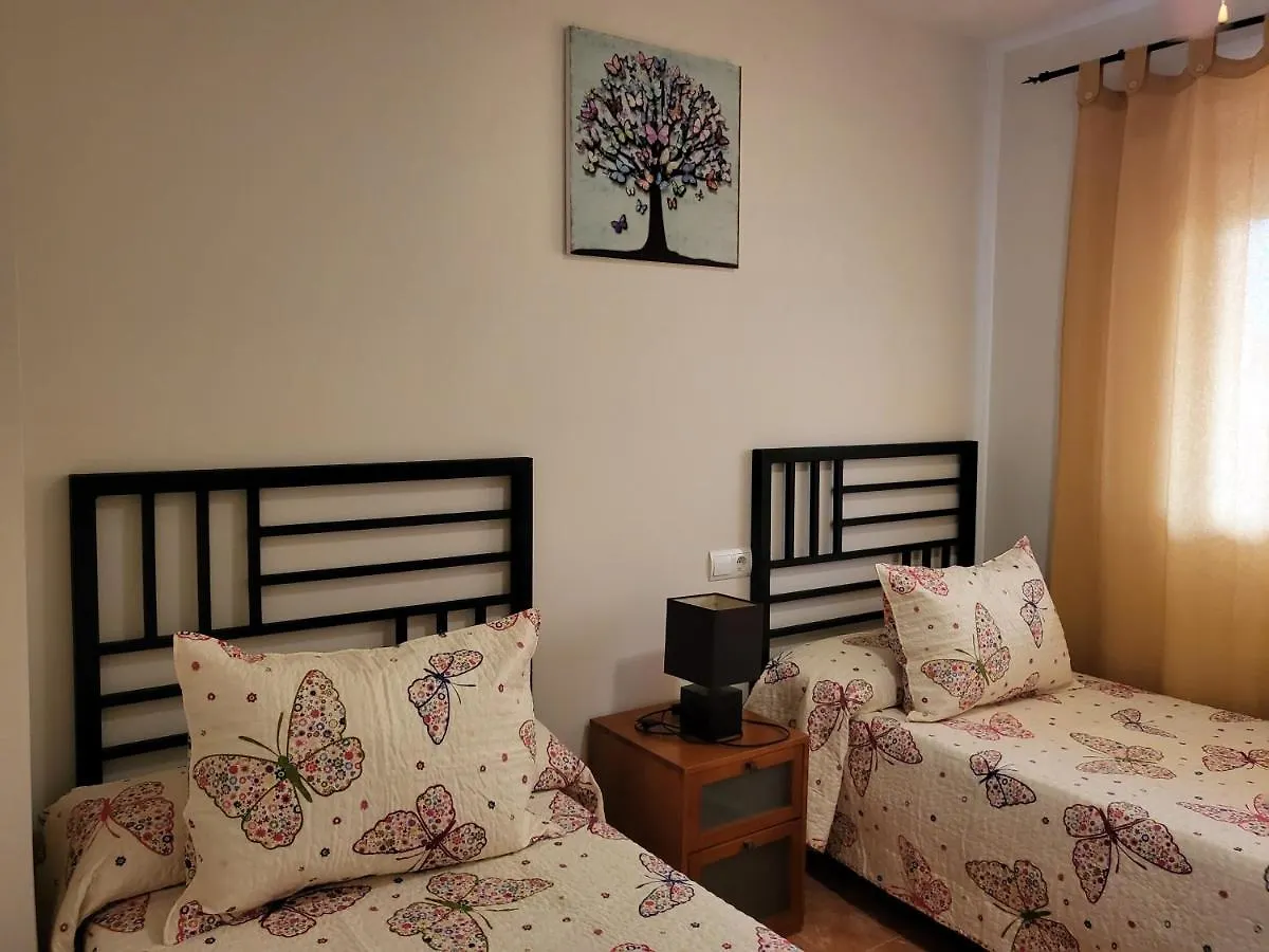 ¡Apartamento En Primera Linea Con Terraza Y Cerca De La Piscina Comunitaria! Vera